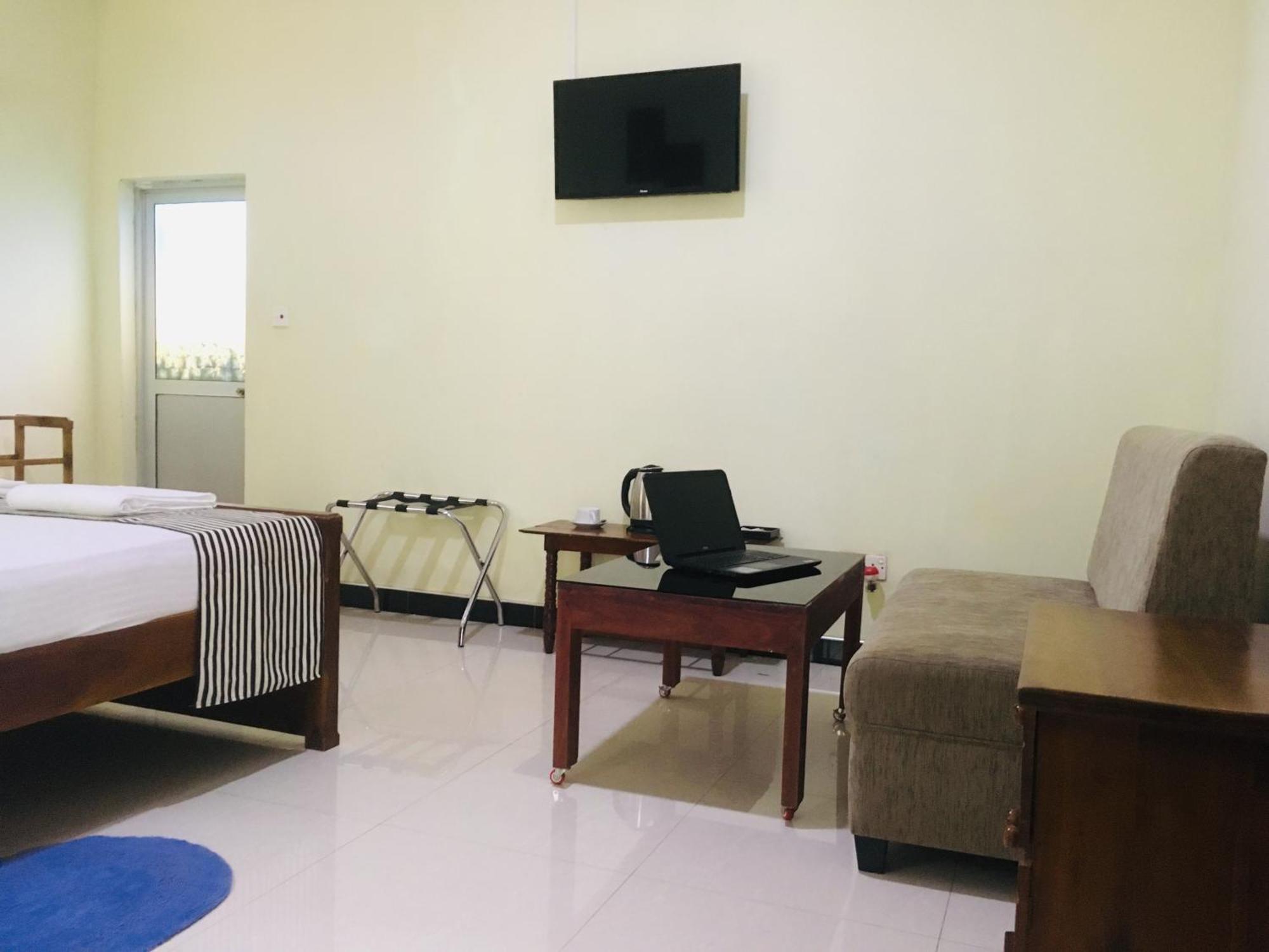 The Max Villa Negombo Zewnętrze zdjęcie